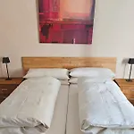Am Hoehenweg 3*