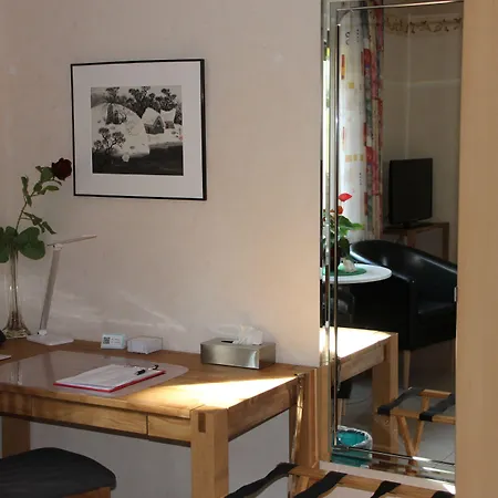 לינה וארוחת בוקר Am Hoehenweg