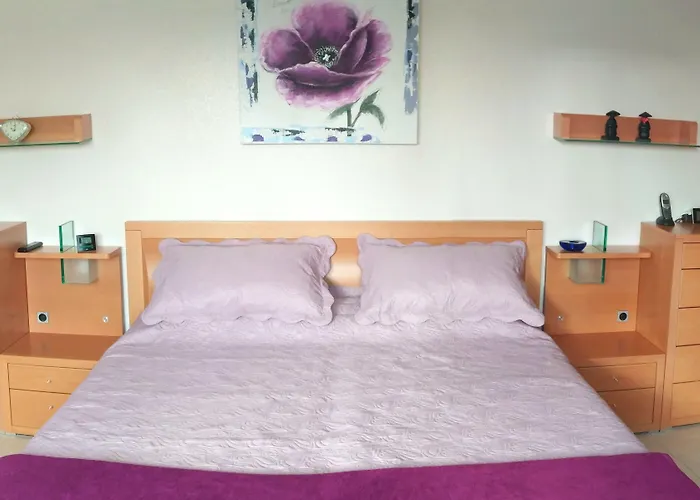 Am Hoehenweg 3* فارشتاين