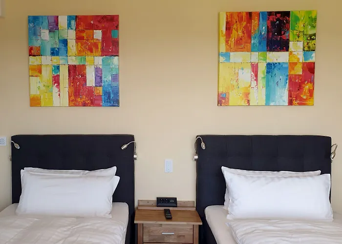 Oda ve Kahvaltı Am Hoehenweg