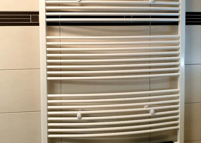 Am Hoehenweg 3* فارشتاين