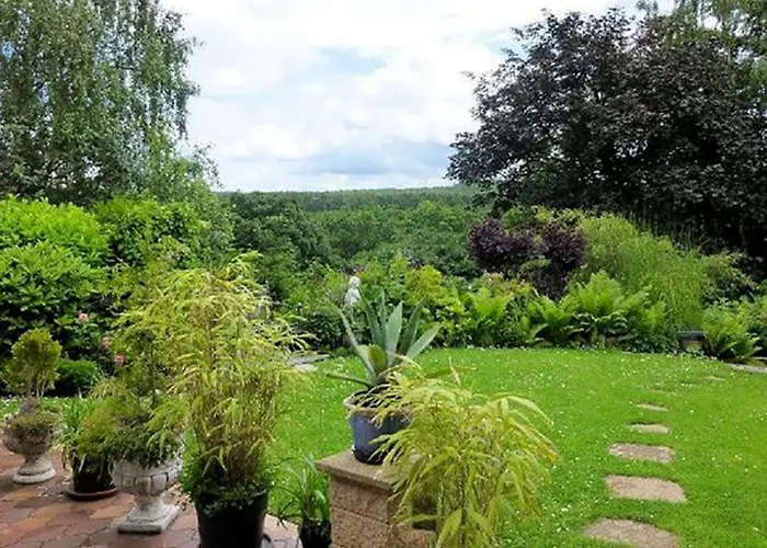 فندق مبيت وإفطار Am Hoehenweg 3*