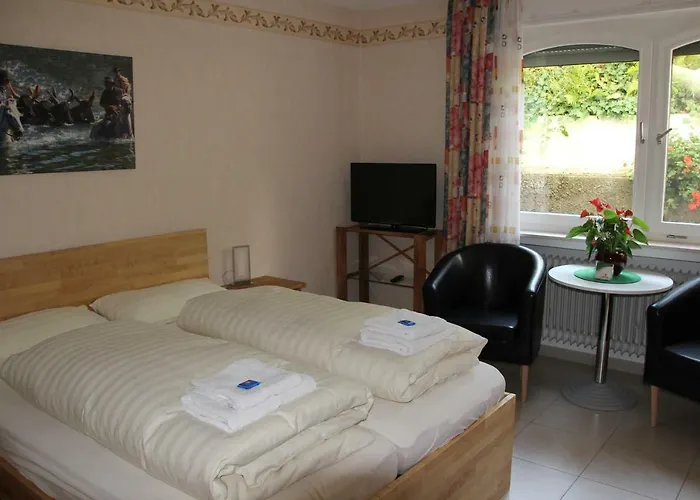 Am Hoehenweg فندق مبيت وإفطار