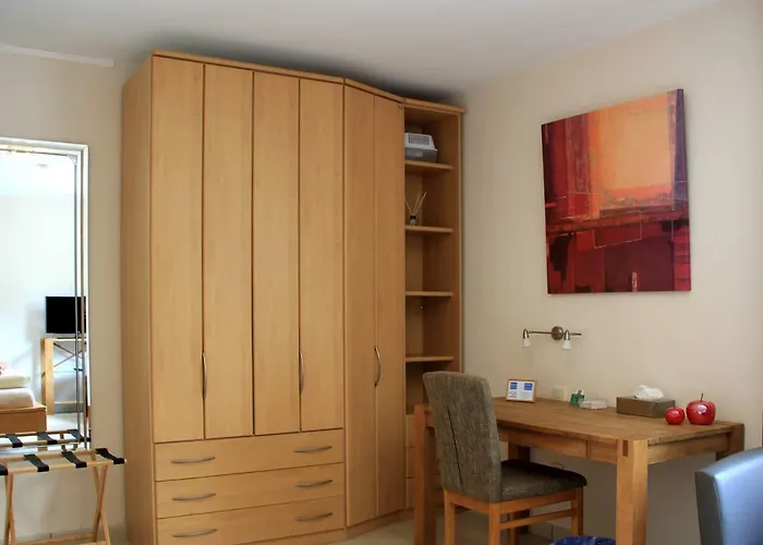 Am Hoehenweg فندق مبيت وإفطار